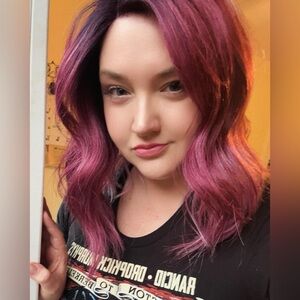 Meet your Posher, Andrea